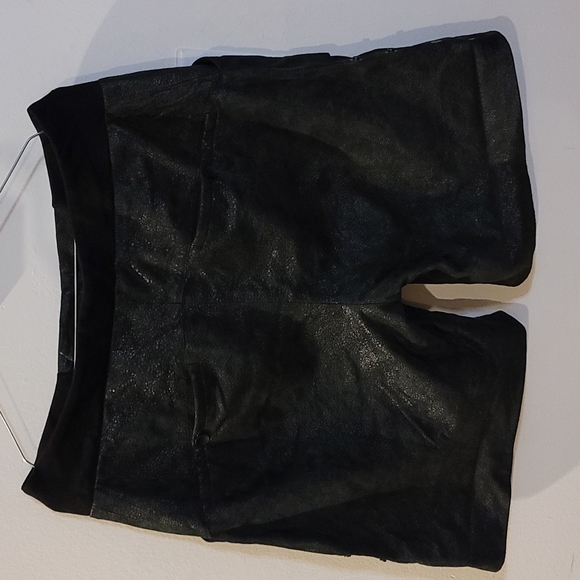 Helmut Lang charcoal Gary black leather short size 6 - Picture 6 of 10